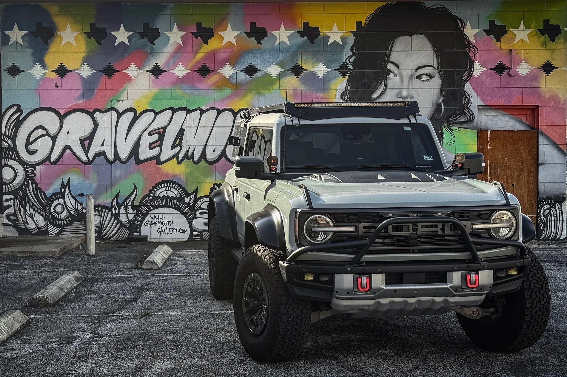 Ford Bronco Does a bull bar add additional wind noise IMG_8040