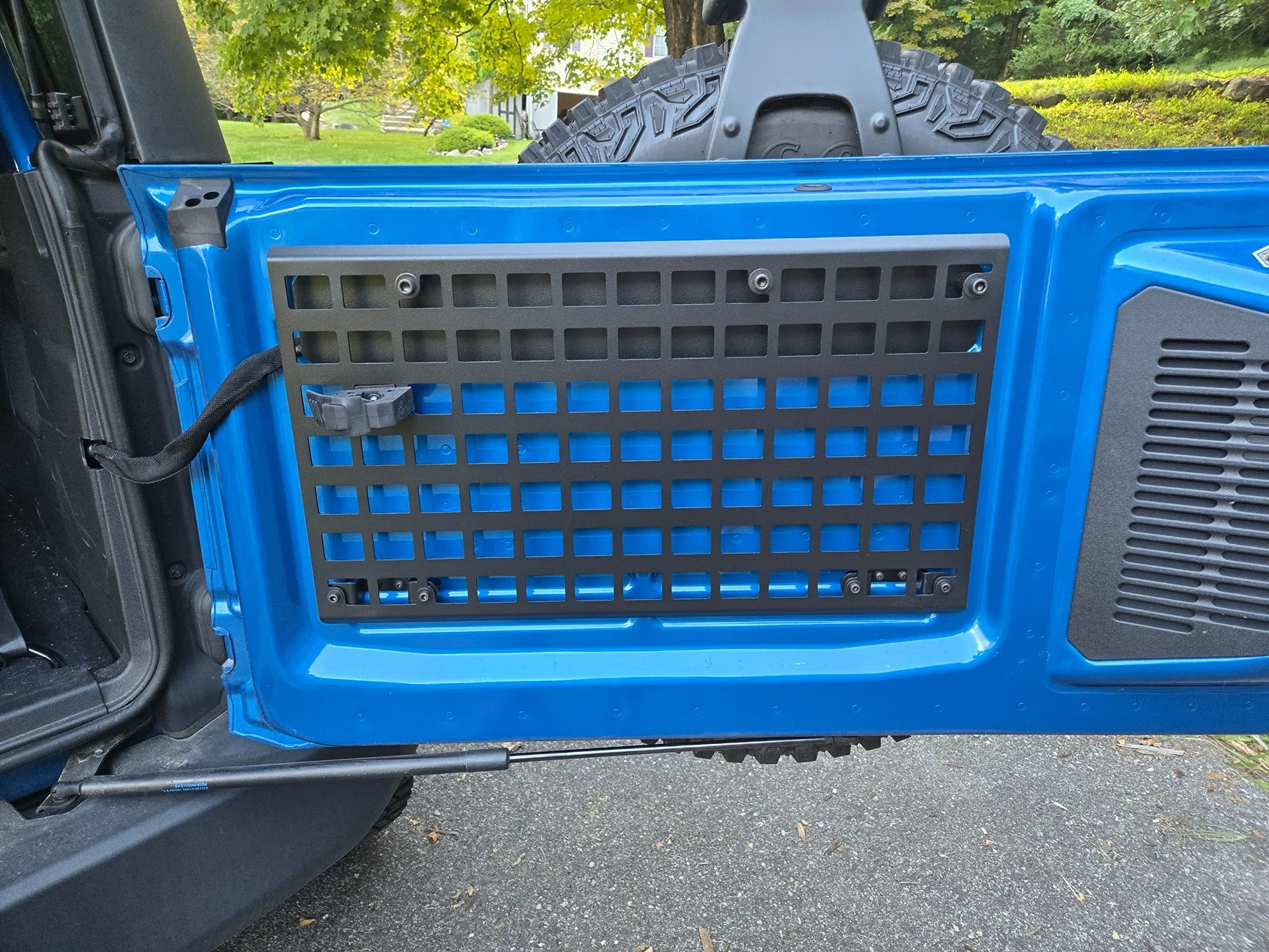 Ford Bronco Tailgate Molle panel (not table) recommendation? 20250902_174303