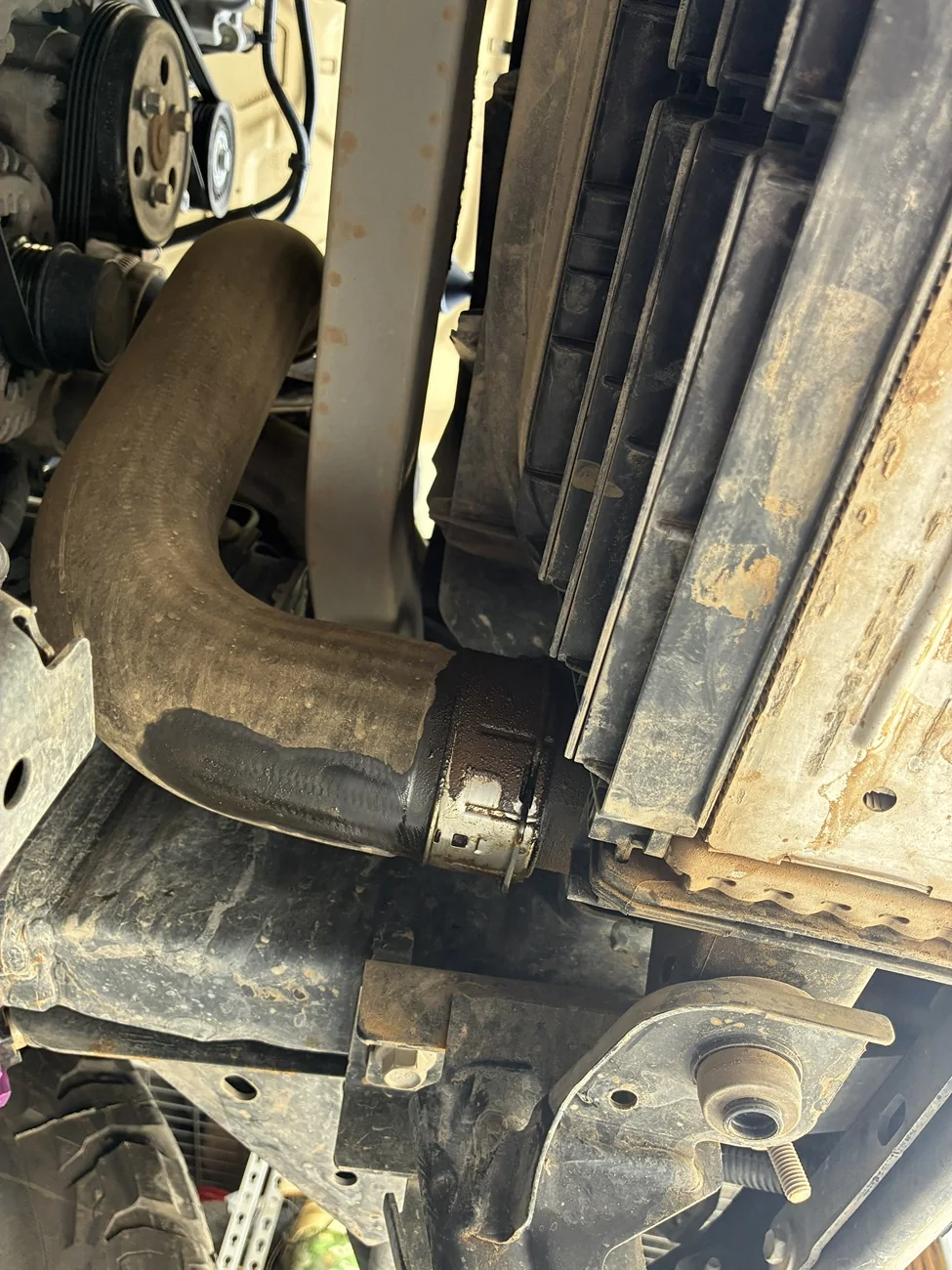 Ford Bronco Oil Seeping from Intercooler boot. IMG_4005