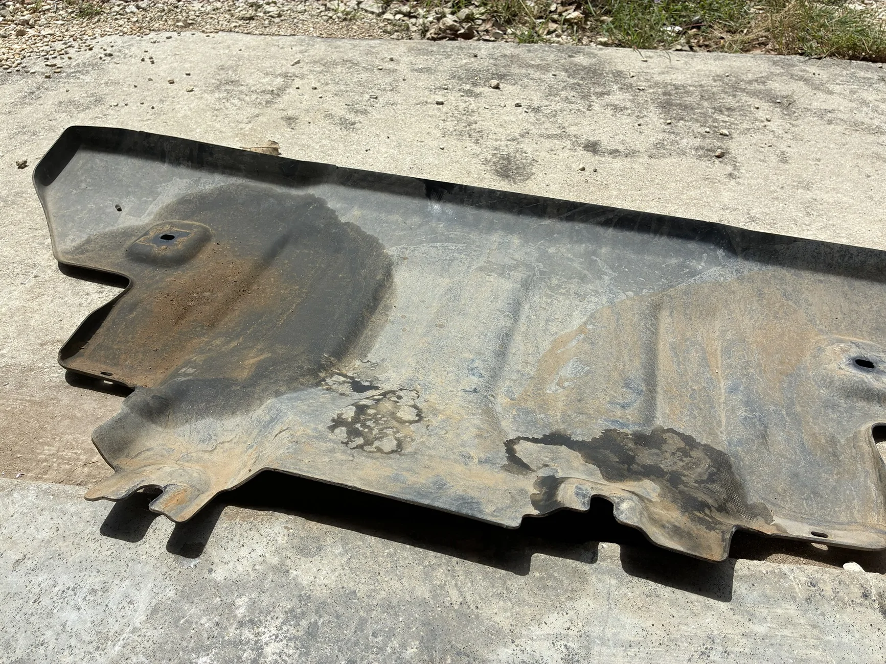 Ford Bronco Oil Seeping from Intercooler boot. IMG_4006