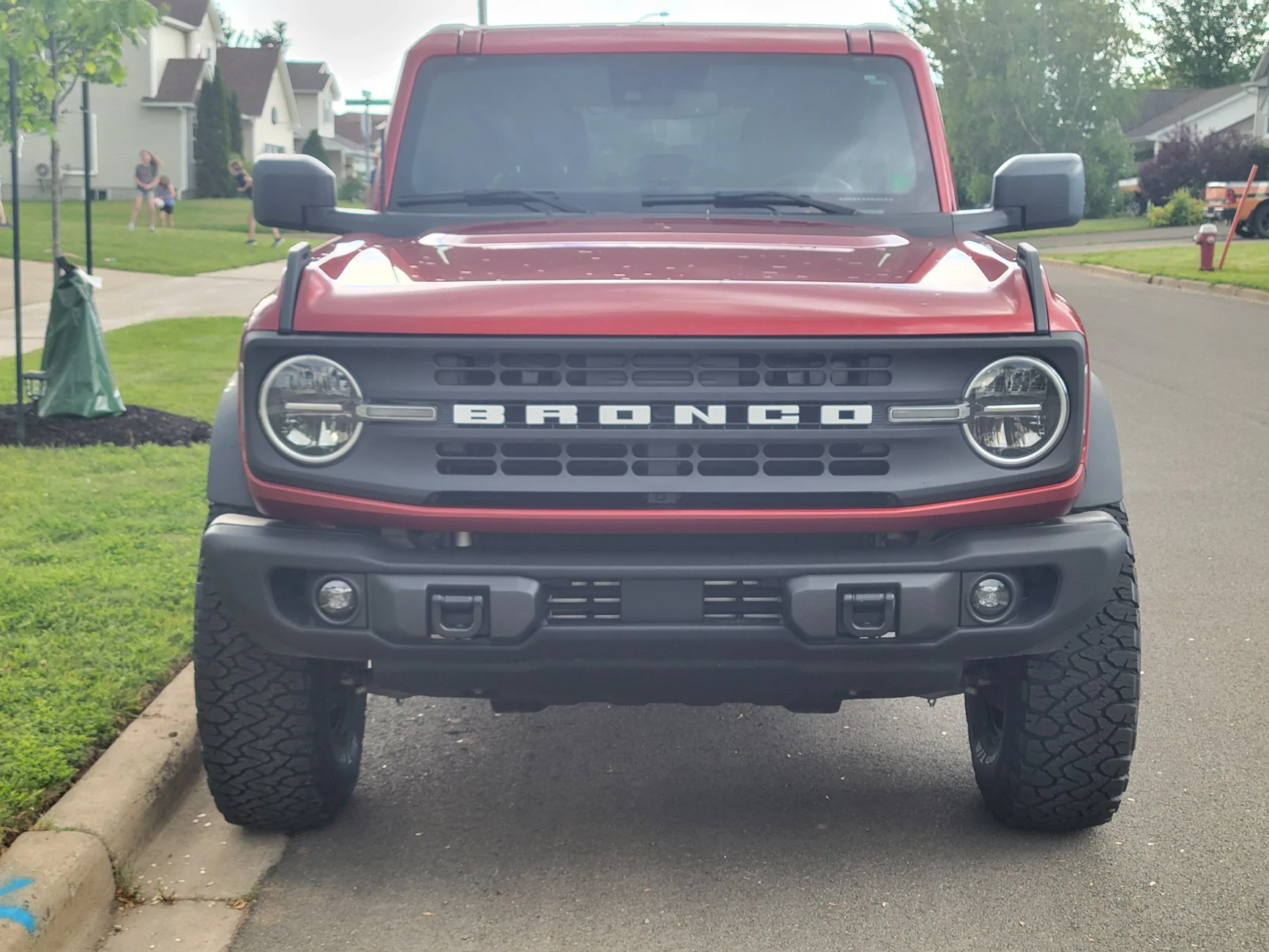 Ford Bronco Largest tires for Black Diamond - 17" Black High Gloss-Painted Aluminum Wheels? 20260617_184651