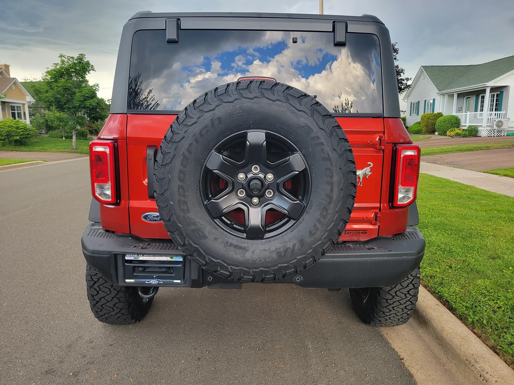 Ford Bronco HOT PEPPER RED Bronco Club 20260617_184711~2