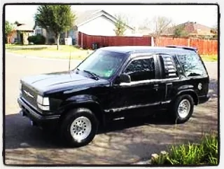 Ford Bronco Went with the polished look for wheels. 1d213245-a7b5-4c58-8282-0cf6cc90147c-1_all_52935