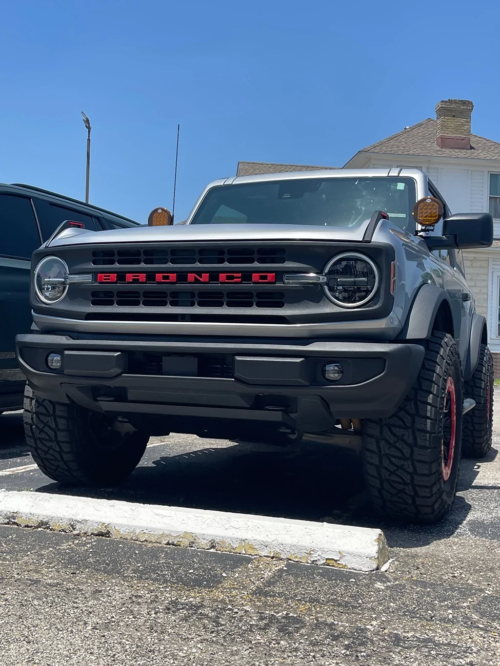 Ford Bronco Plastic bumper + metal skid plate mod IMG_4125