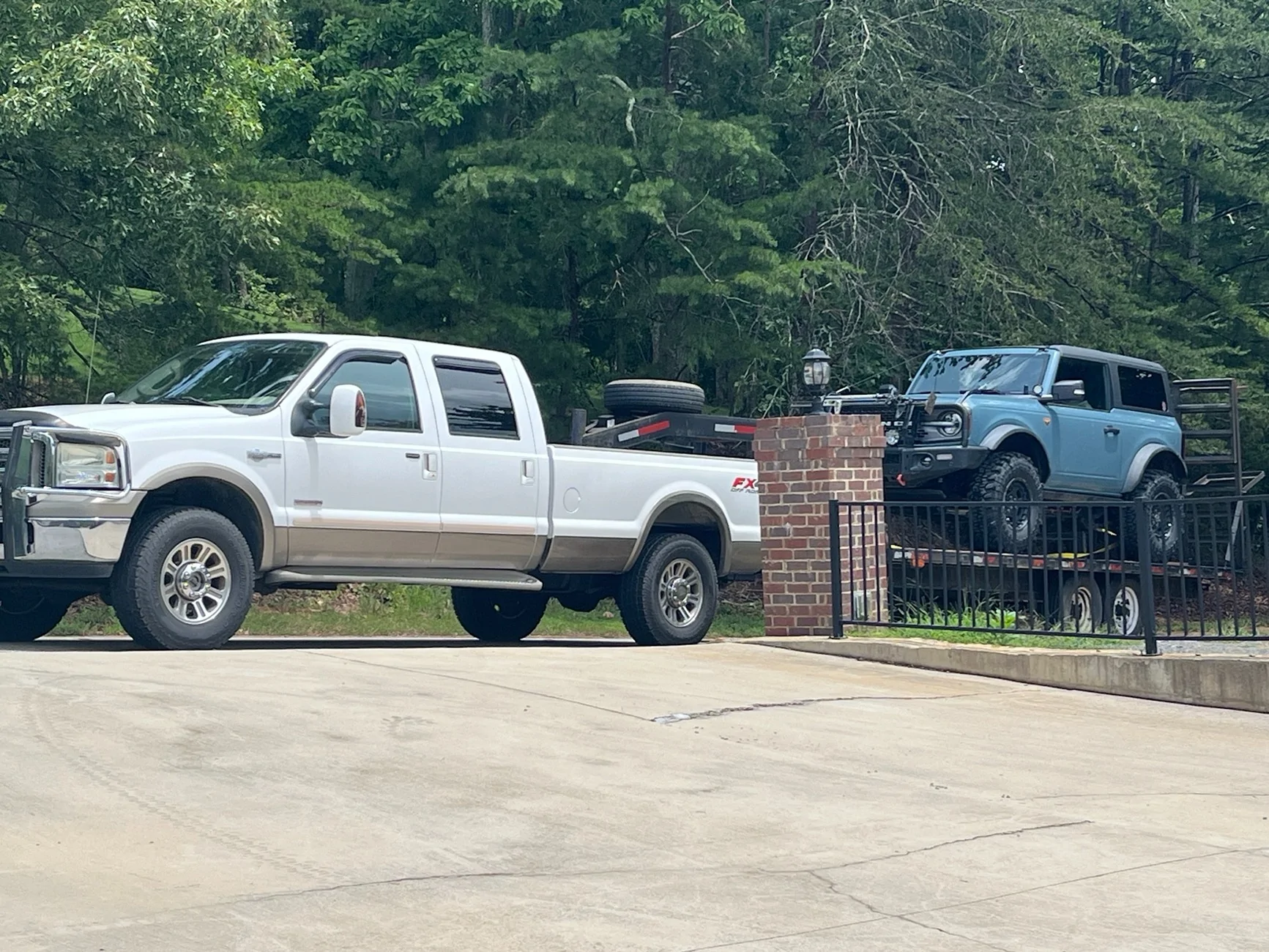Ford Bronco Trailer trash Thursdays?? junetenthrun