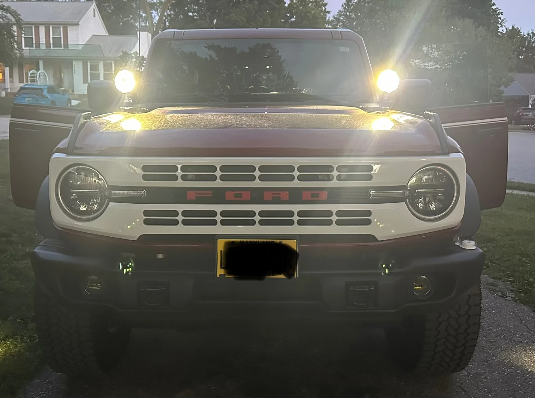 Ford Bronco Has anyone used KC Gravity Titans for ditch lights? IMG_1614