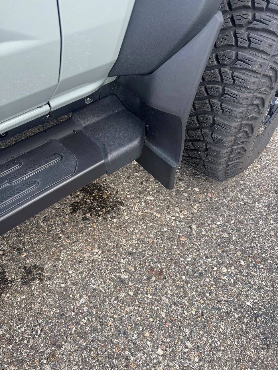 Ford Bronco Keep It Like New mud flap1