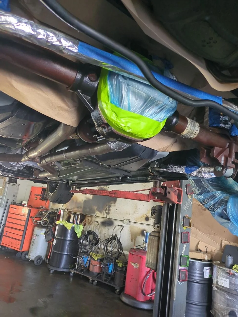 Ford Bronco Undercarriage minor rust preventive action Under_Treat1