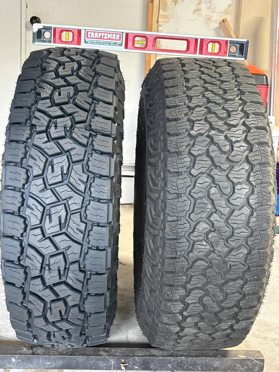 Ford Bronco In Depth Comparison: 35x11.5 Toyo AT3 vs Stock Territory RT IMG_6965