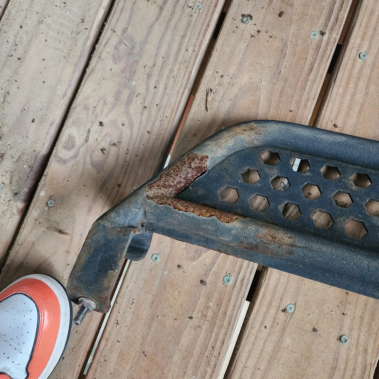 Ford Bronco WTS Diabolical Inc shelf & IAG side step 20260622_175156
