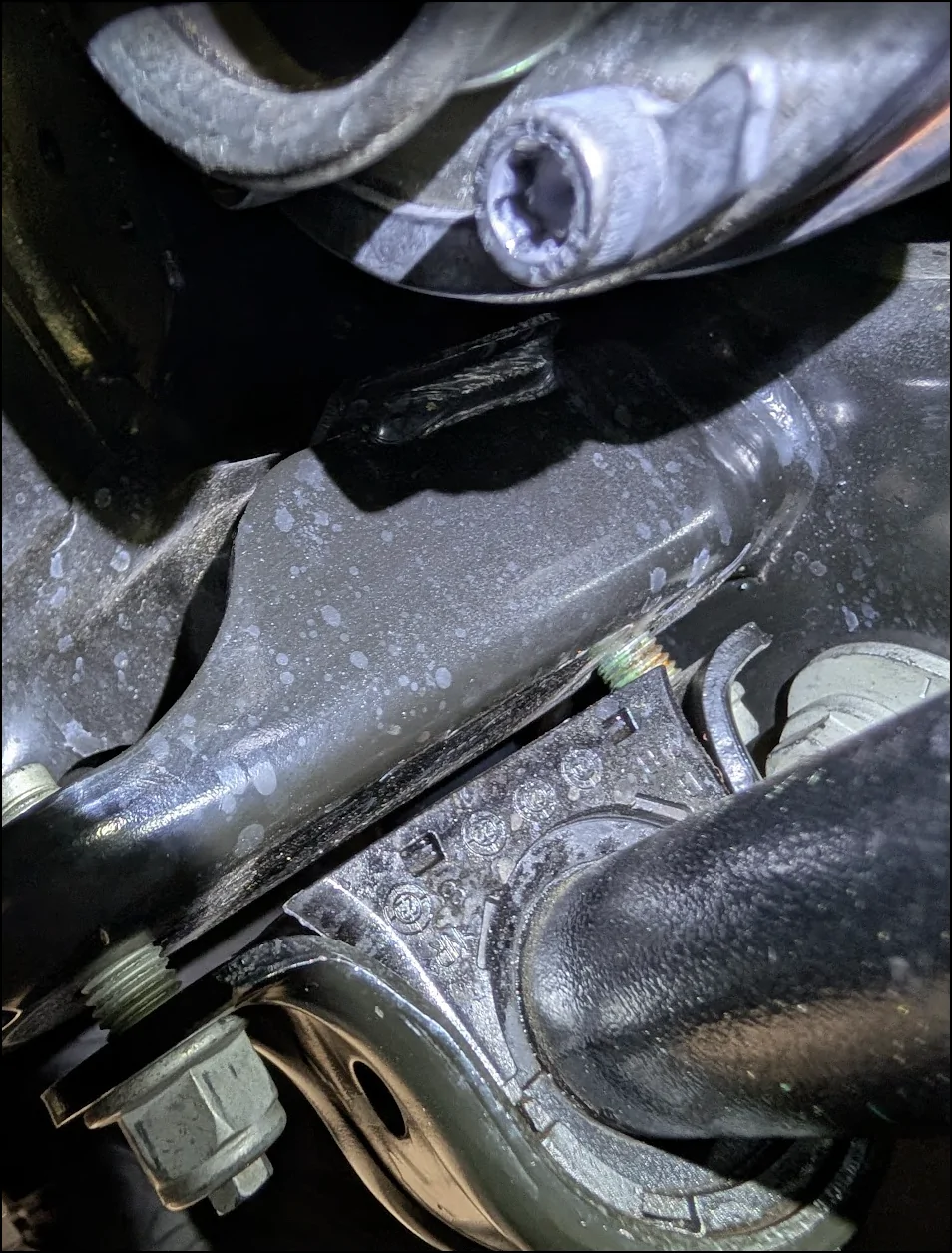 Ford Bronco Fluid leak near the rear main seal - Fixed 1782179951348-lo