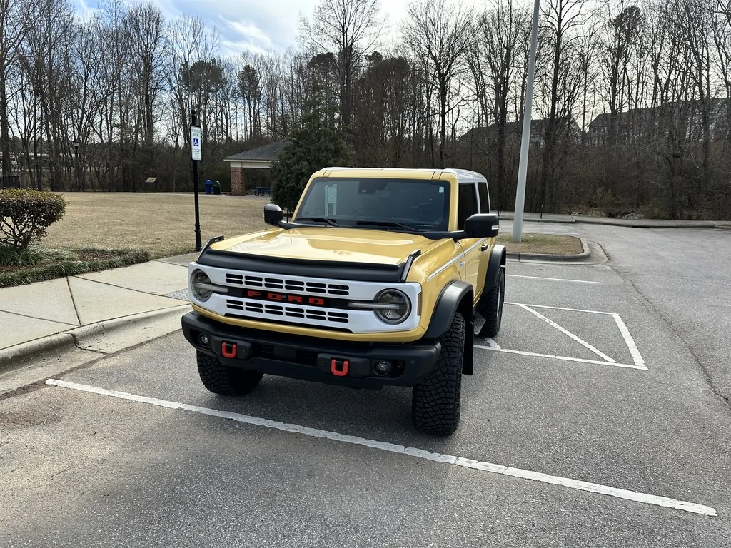 Ford Bronco Wind Deflector on Stroppe wrapped Hood? 470D9174-51B9-4BD7-B8D8-80AE134DB78C_1_105_c