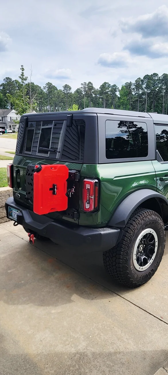 Ford Bronco What did you do TO / WITH your Bronco today? 👨🏻‍🔧🧰🚿🛠 1000017632