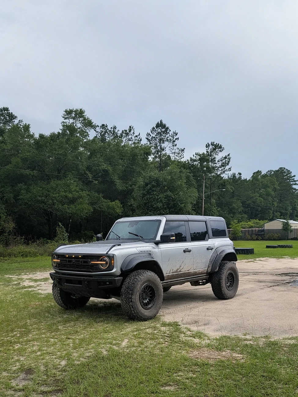 Ford Bronco Show us your installed wheel / tire upgrades here! (Pics) PXL_20260620_204002412~2