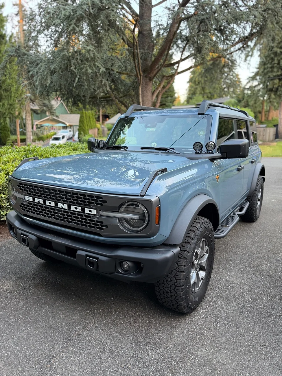 Ford Bronco AZURE GRAY METALLIC Bronco Club IMG_7430