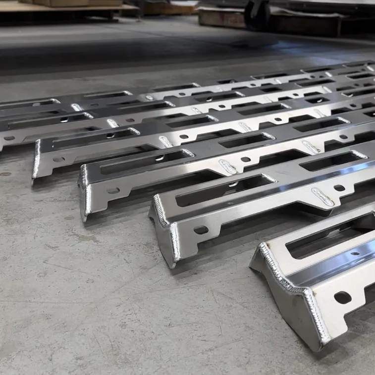 Ford Bronco NOW AVAILABLE! Lobo Off-Road HNT Rock Sliders slider-mfg03