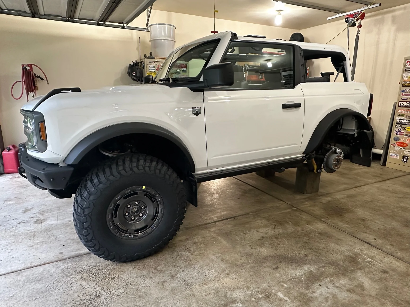 Ford Bronco Tire help! BFG KM3’s or Mickey Thompson Baja Boss MT? IMG_1205