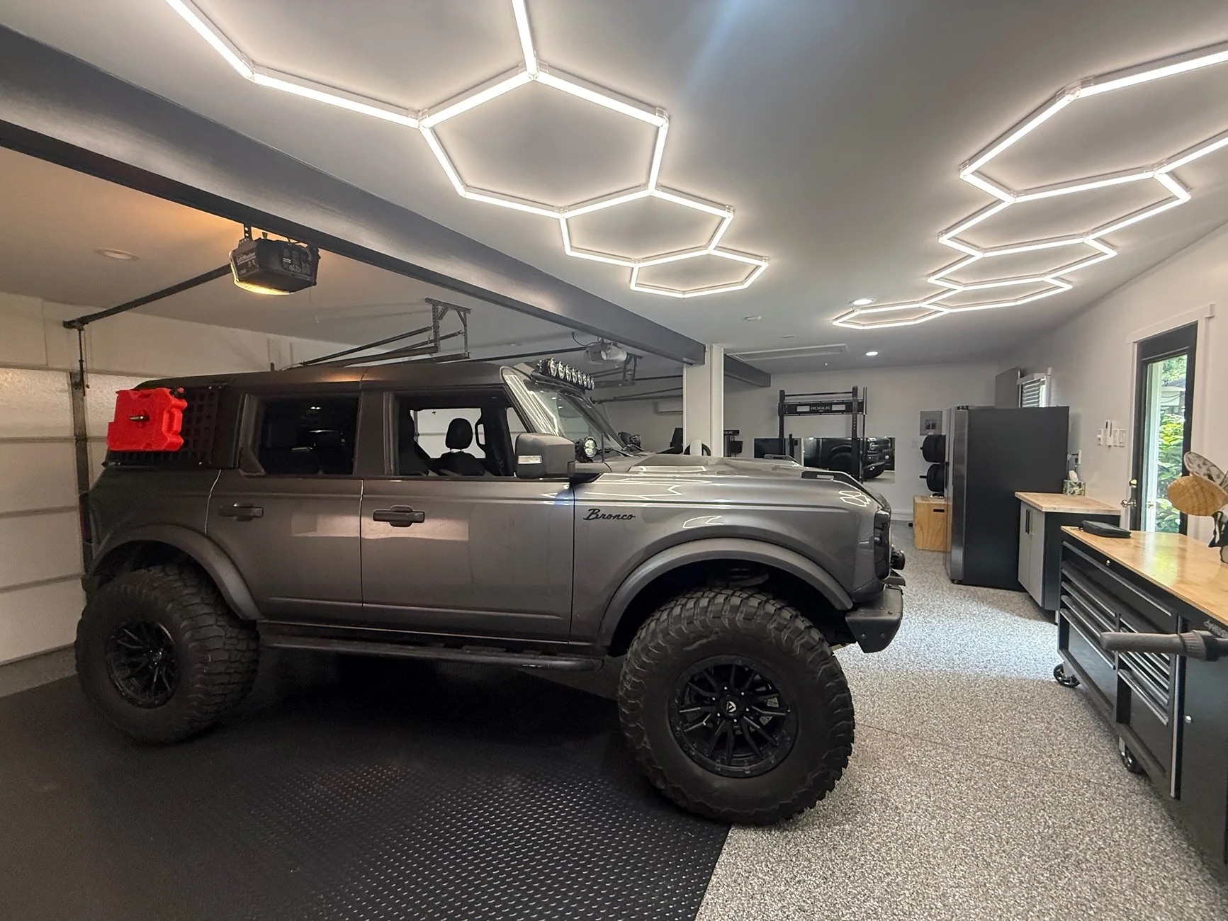 Ford Bronco Tire help! BFG KM3’s or Mickey Thompson Baja Boss MT? IMG_4451