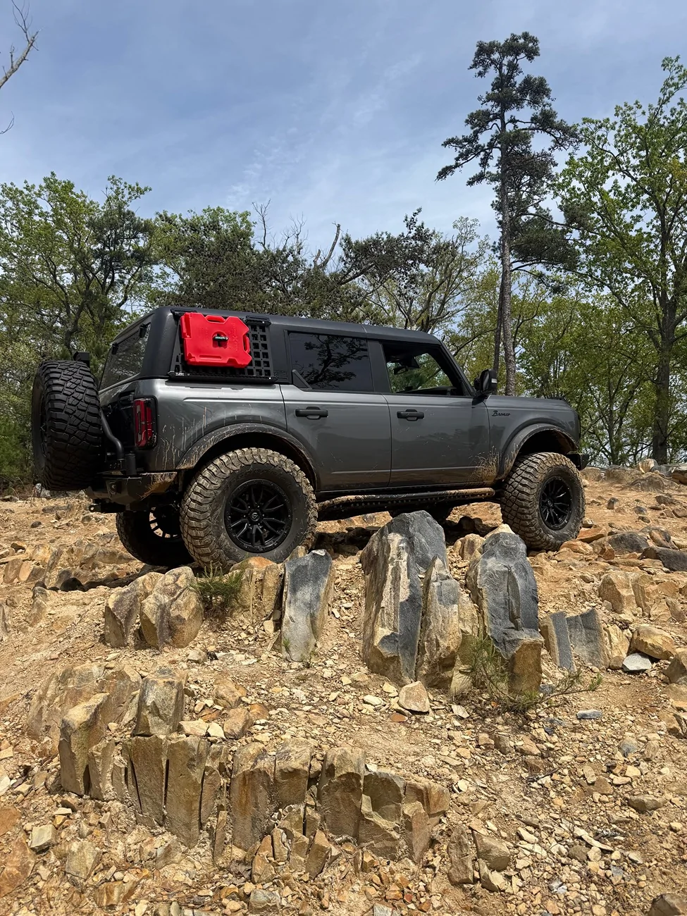 Ford Bronco Tire help! BFG KM3’s or Mickey Thompson Baja Boss MT? IMG_4142