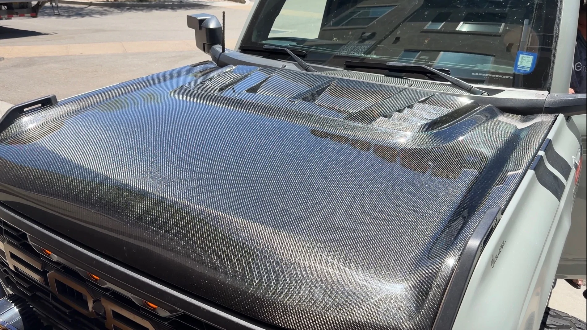 Ford Bronco Anderson Composites Type-RT ‘Raptor style’ Carbon Fiber Hood install IMG_7351