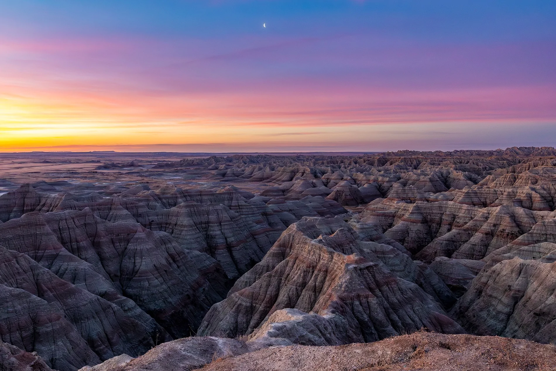 Ford Bronco Trip to Grand Teton, Yellowstone, and Badlands National Parks + Mt. Rushmore - Cramming a family of 4 into a 2D Badlands - 06/16/2026-06/25/2026 02112025BLands4-12