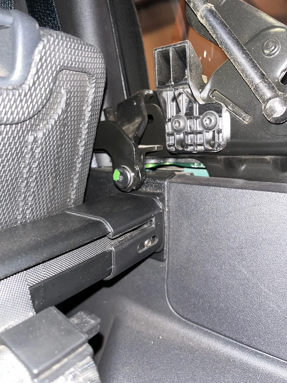 Ford Bronco Finally installed soft top- weird gap in trunk? IMG_8133