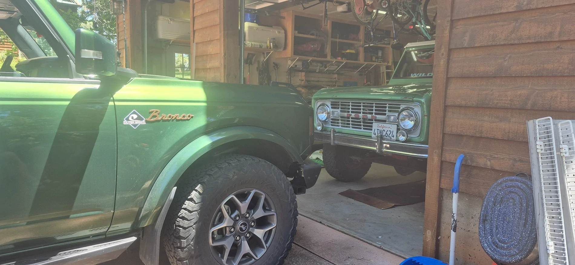 Ford Bronco Two Door Tuesday Lets See Them Two Doors 20260703_124938