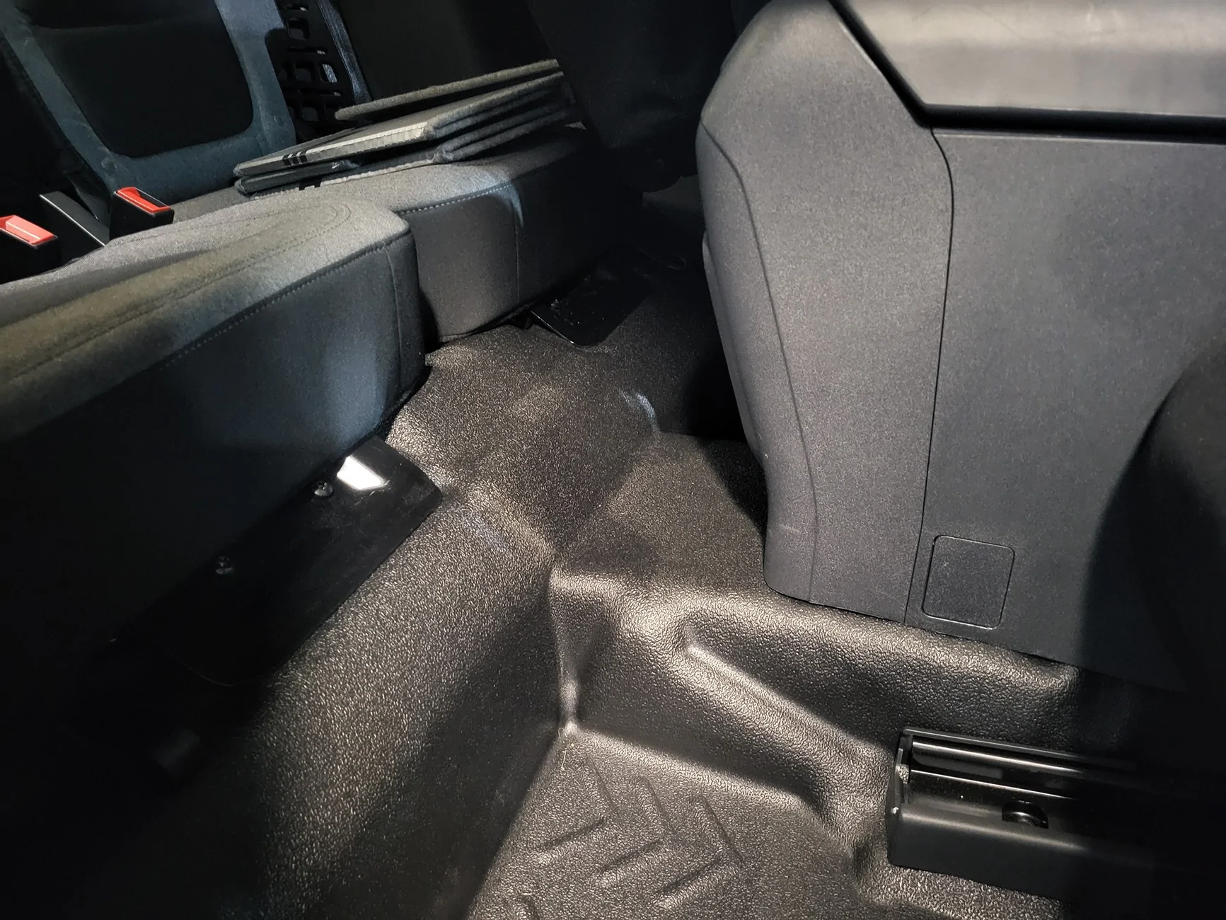 Ford Bronco Removing Lux Carpet/Replacing with Armorlite? 20240525_194937