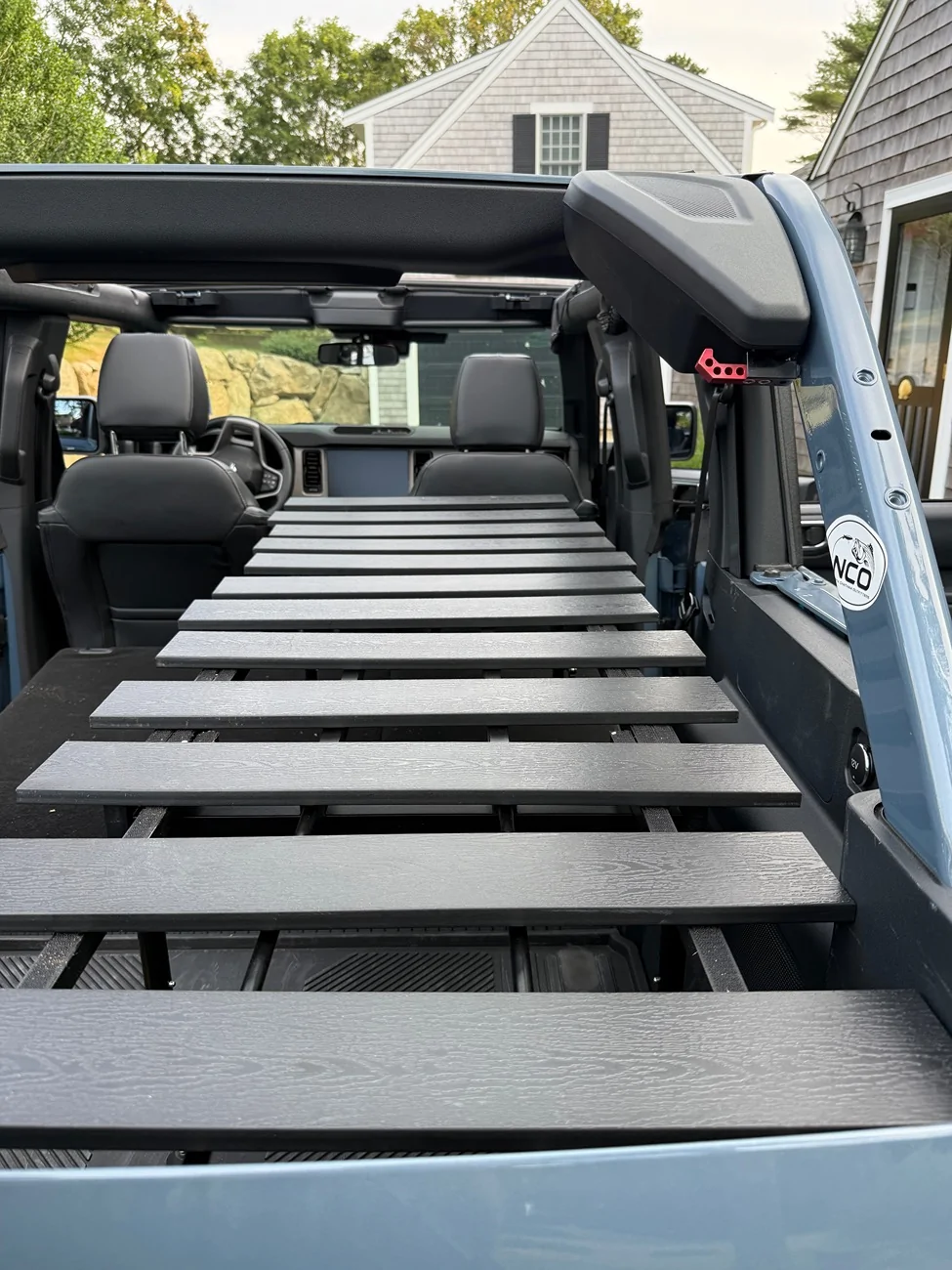 Ford Bronco Nokhu vs Hele Box vs Pacific Adventure Works sleeping platforms IMG_6927