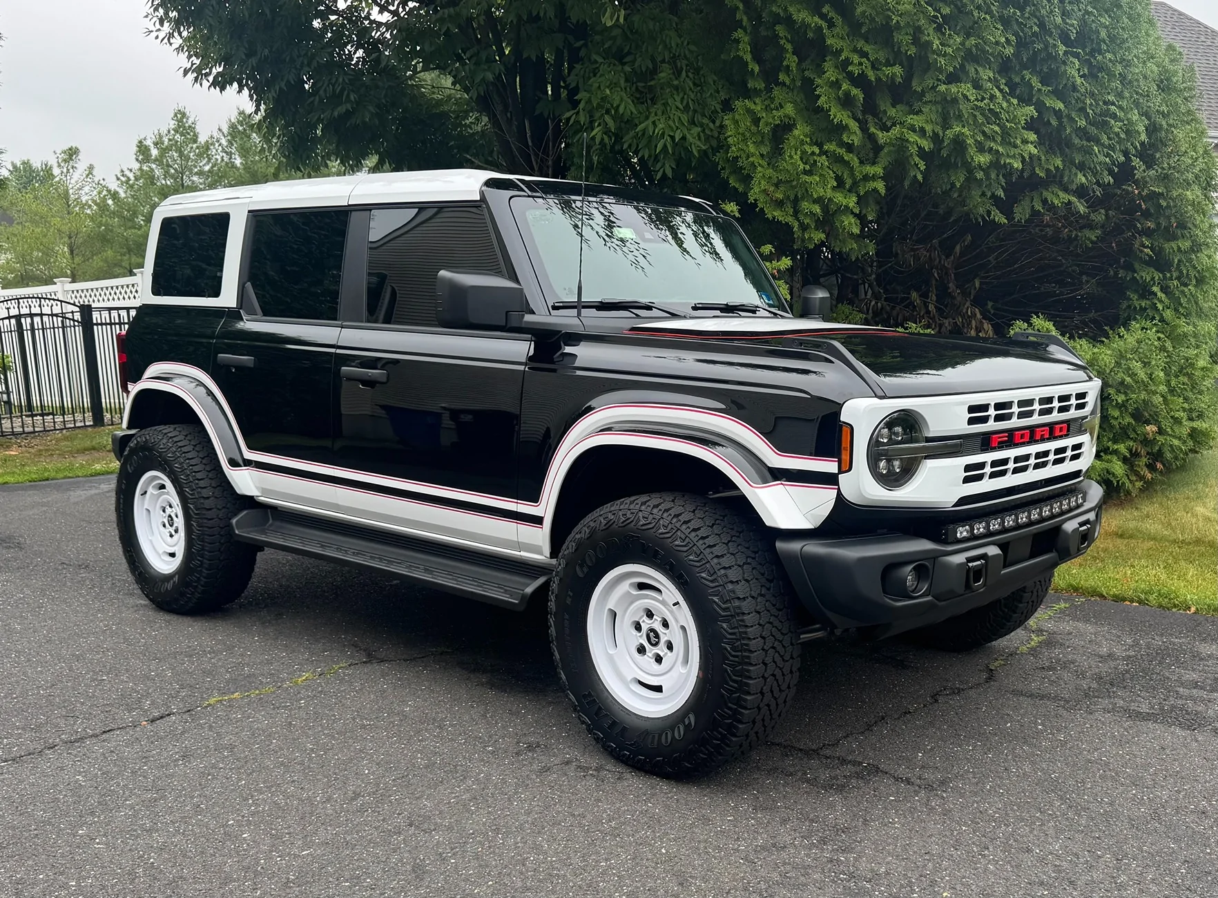Ford Bronco HERITAGE EDITION Bronco Club IMG_0061