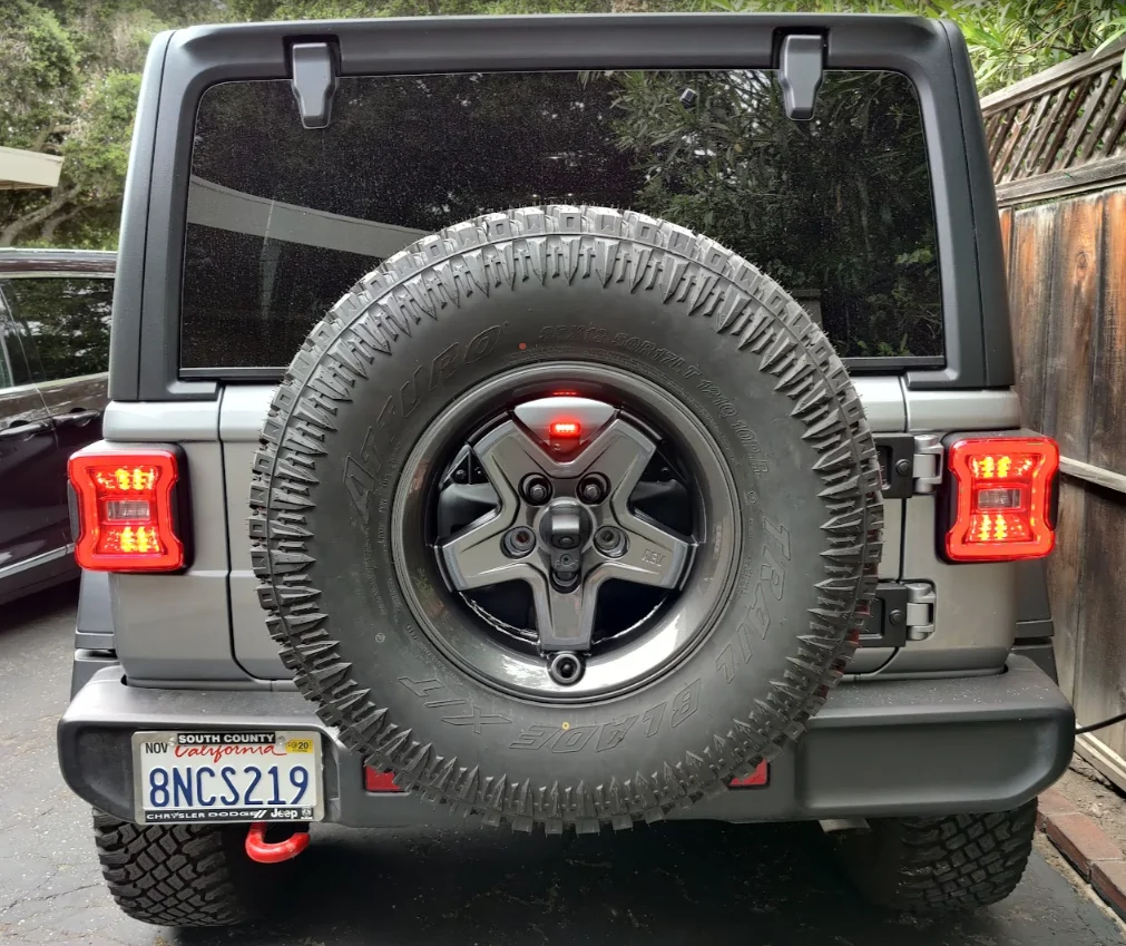 Ford Bronco 315/70/17 tires on non Sas Badlands 1783617424943-hi