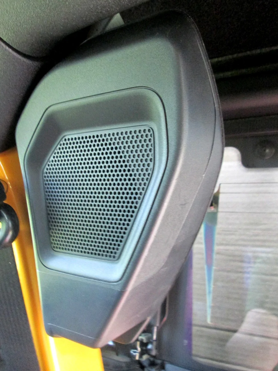 Ford Bronco How to Install 5.25" Kicker KSC Speakers in the Factory Pods IMG_0024a