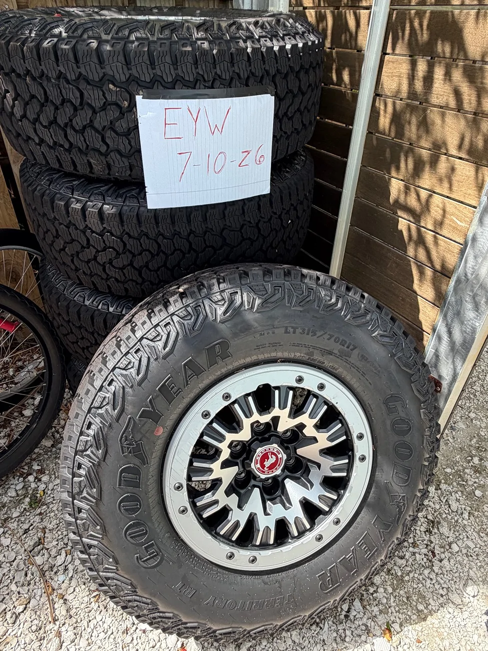 Ford Bronco New 2026 60th Anniversary Rims/Tires IMG_6049