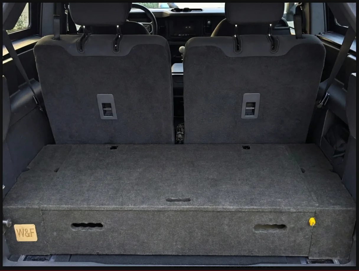 Ford Bronco We fixed the Ford Bronco's biggest problem... 🚙 2dr rear seats