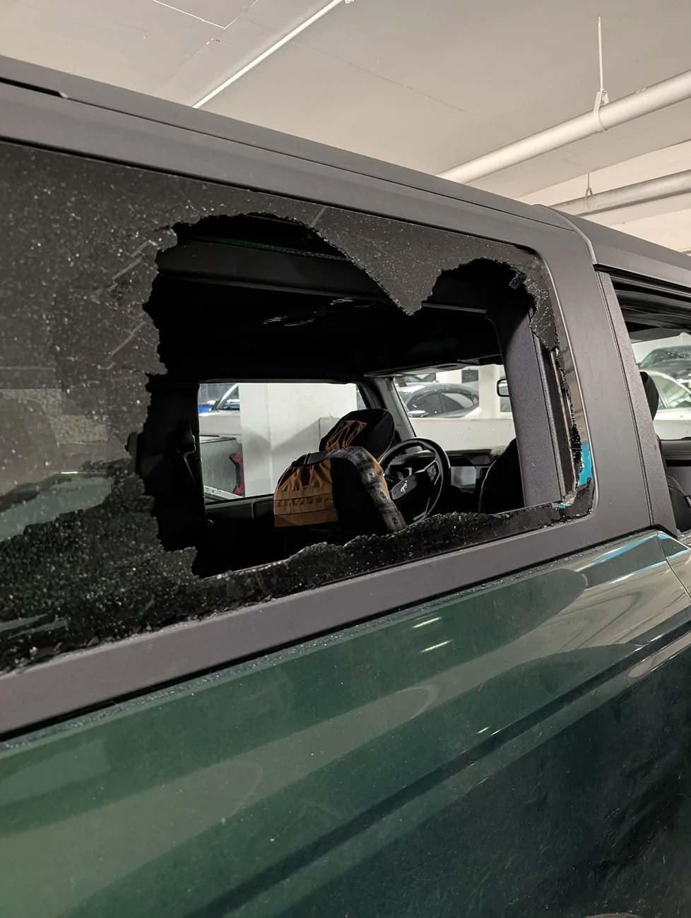 Ford Bronco Is Vitro an acceptance OEM glass for repair? PXL_20260628_012745481