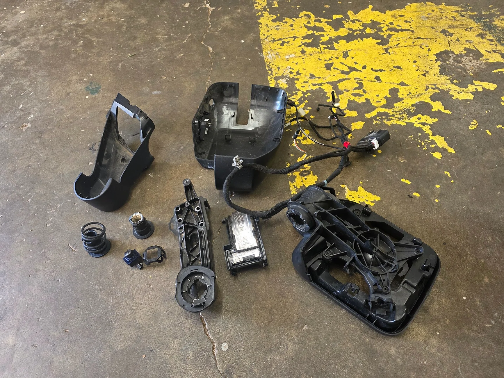 Ford Bronco DIY fix for outside mirror 20260713_164109