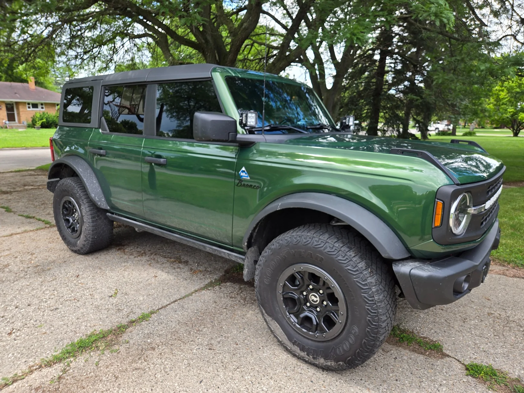 Ford Bronco Windshield Tint? 20260625_153431