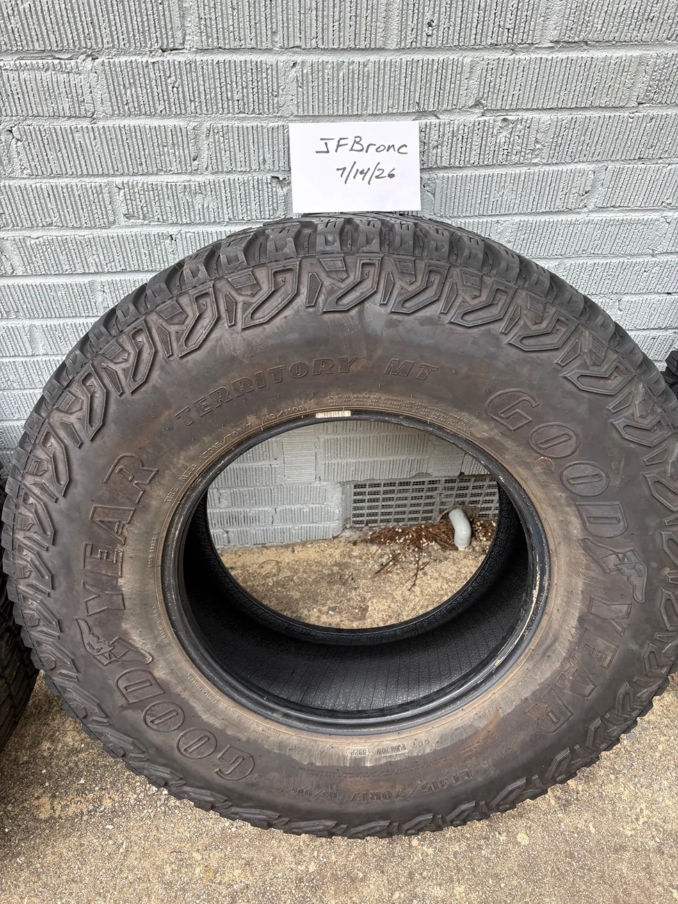 Ford Bronco $400 for 5 Sasquatch Tires - Goodyear Territory M/T LT 315/70R17 - ATL metro IMG_2714