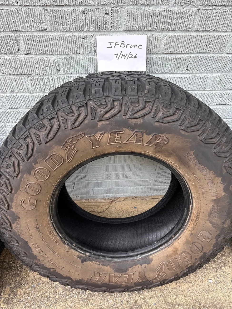 Ford Bronco $400 for 5 Sasquatch Tires - Goodyear Territory M/T LT 315/70R17 - ATL metro IMG_2715