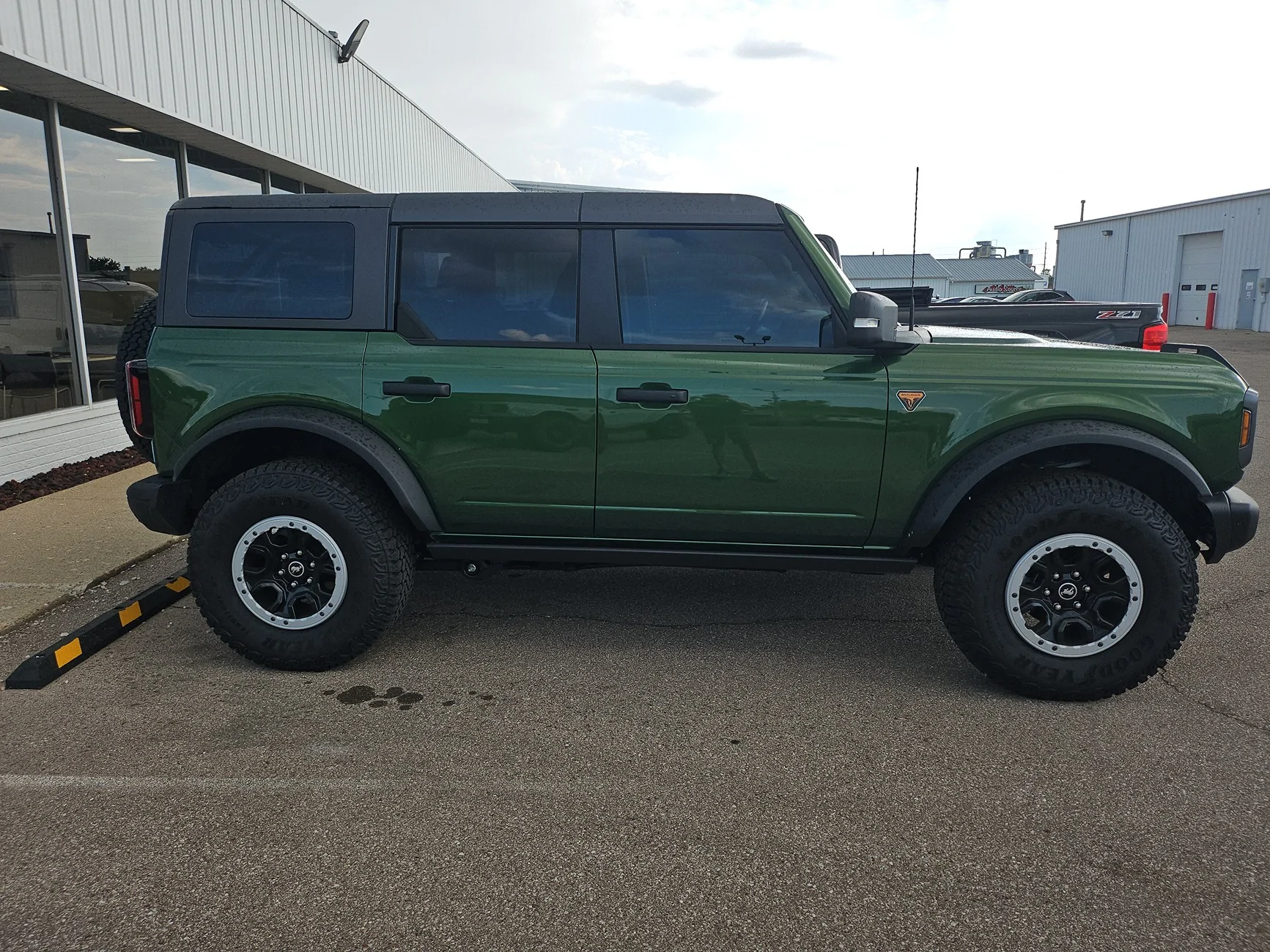 Ford Bronco What are people actually paying for their Bronco right now? 1187