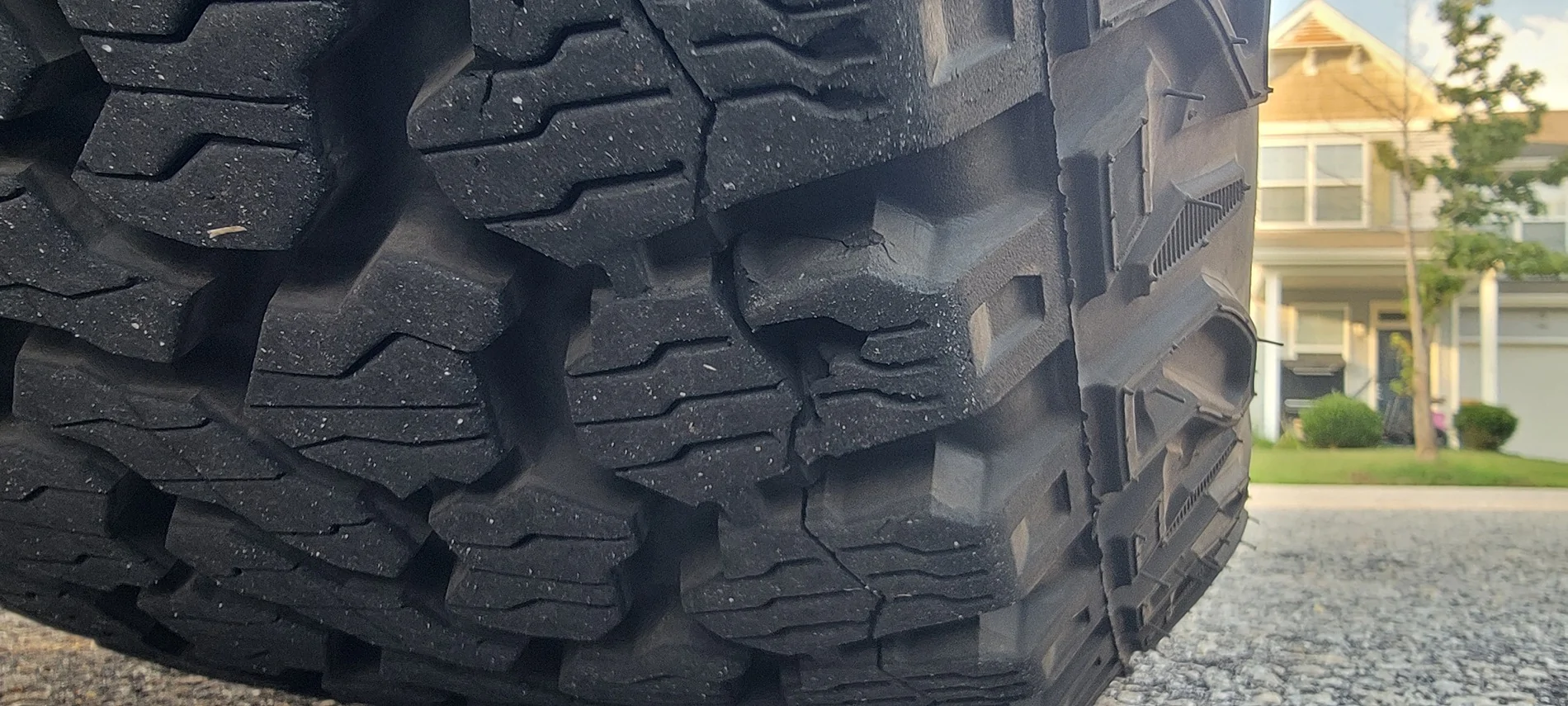 Ford Bronco OEM Tire Lugs 20260716_191540