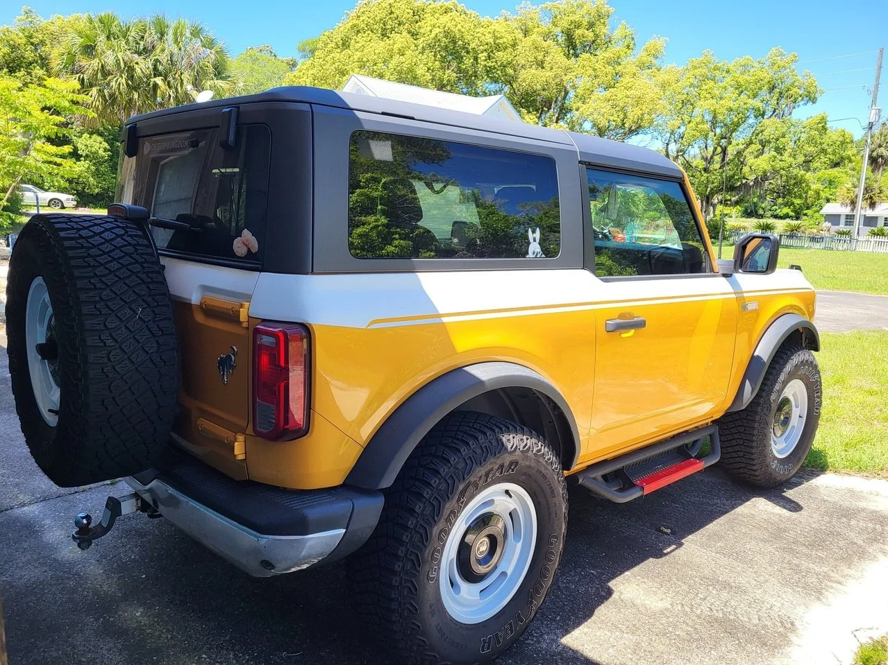 Ford Bronco "Old School" Classic Bronco Looks [Photos Edition] -- post pics of your build! pass r