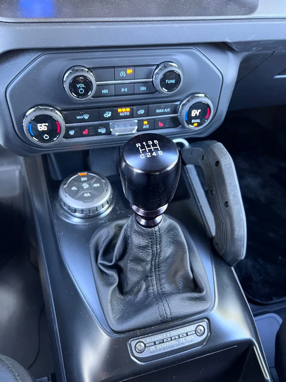 Ford Bronco Aftermarket shift knob similar to OEM? IMG_8680