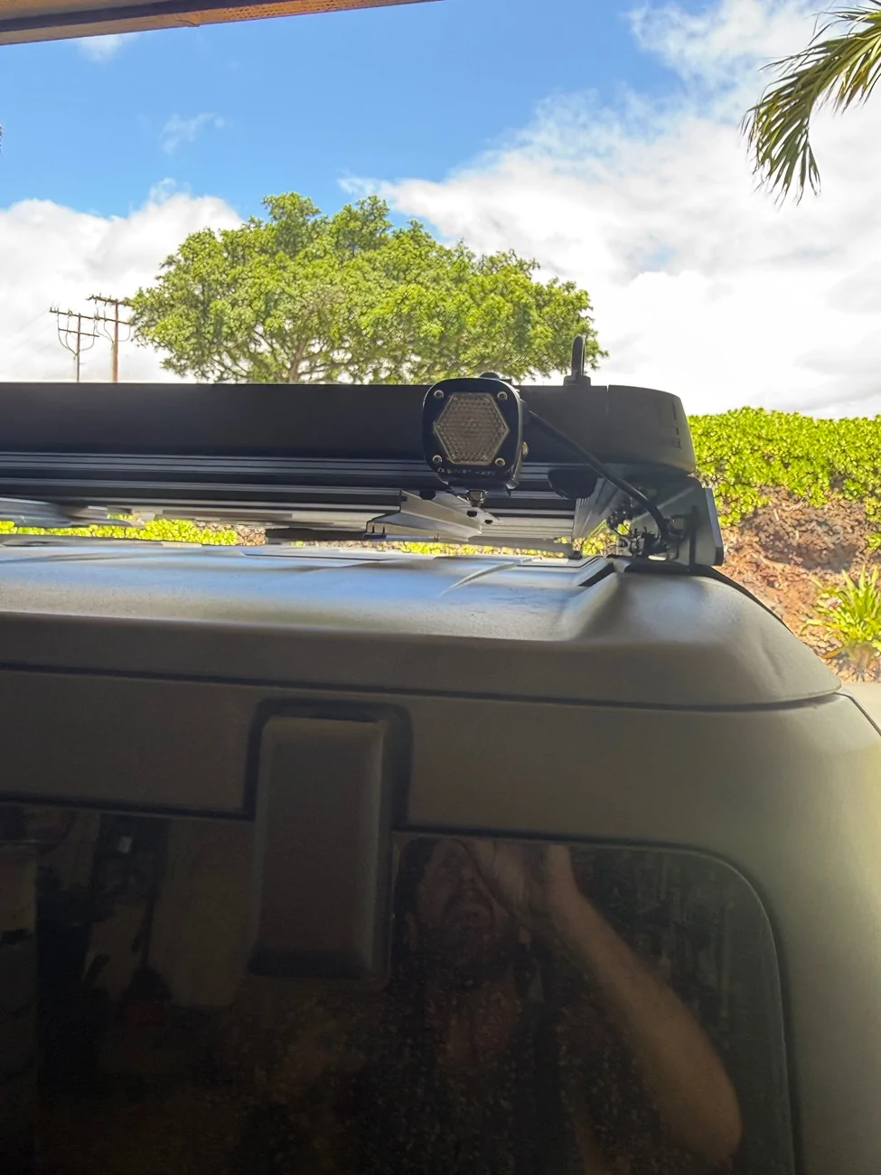 Ford Bronco Rear facing Baja S1 install on roof rack IMG_1608