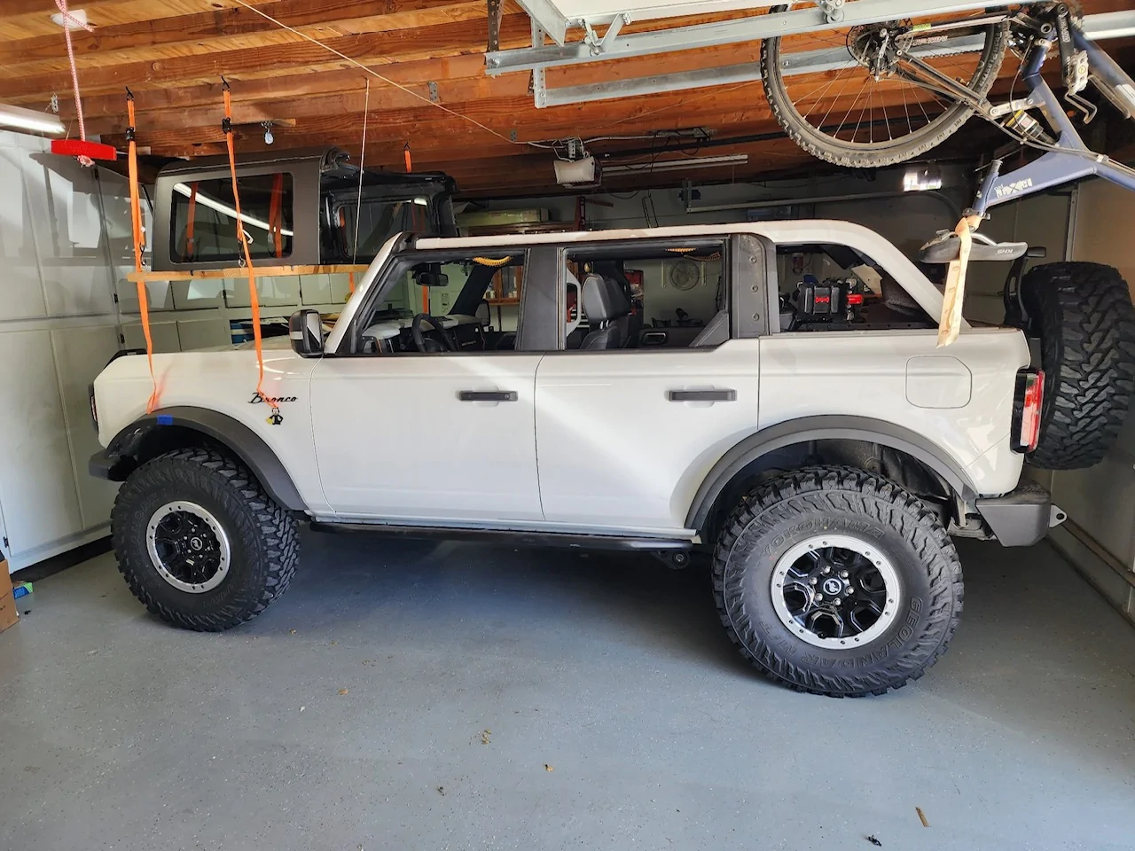 Ford Bronco Hardtop Storage Clamshell storage question Top off Bronco