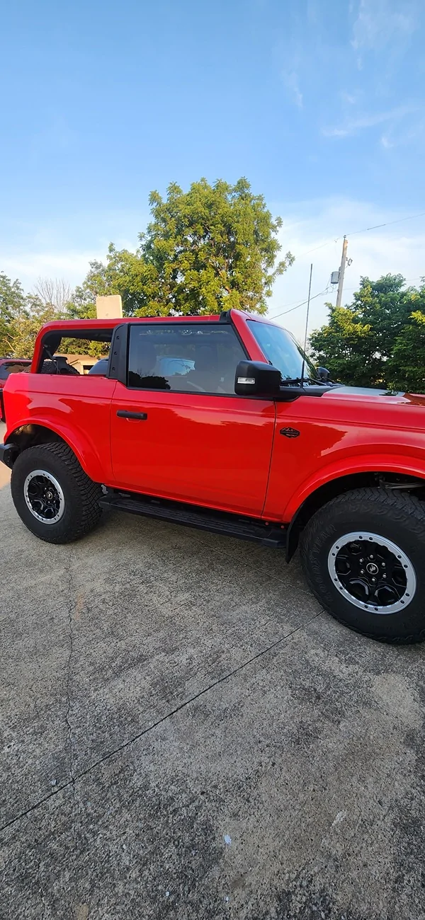 Ford Bronco Converted 2022 Wildtrak to FOX with Zone 2" inch level Hoss 3.0 lift 2216