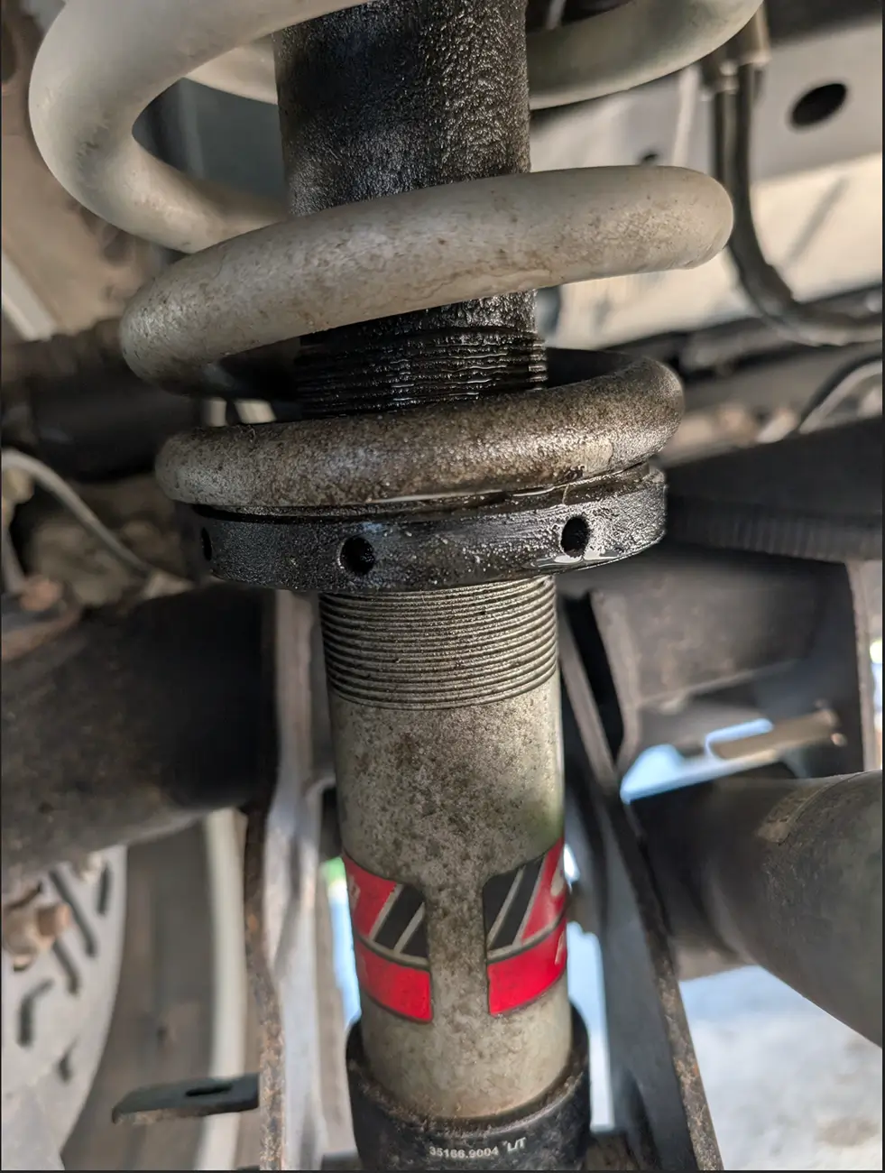 Ford Bronco Is this normal? Eibach rear struts oil buildup 1784557790114-i4