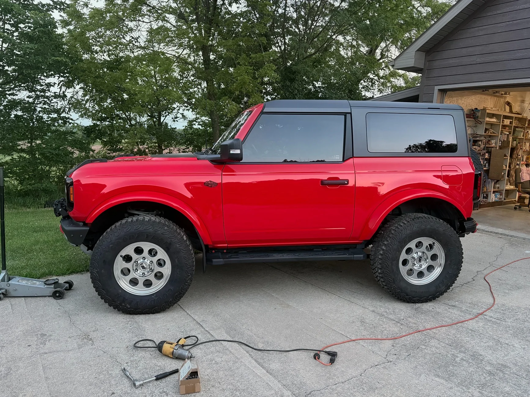 Ford Bronco Converted 2022 Wildtrak to FOX with Zone 2" inch level Hoss 3.0 lift 3429