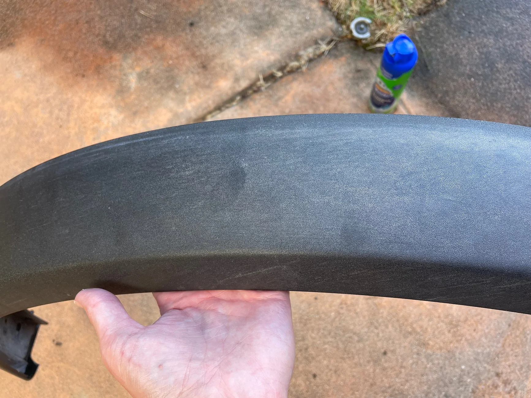 Ford Bronco Removing Mud Stains from Fender Flares using Mother’s Back-to-Black IMG_1278