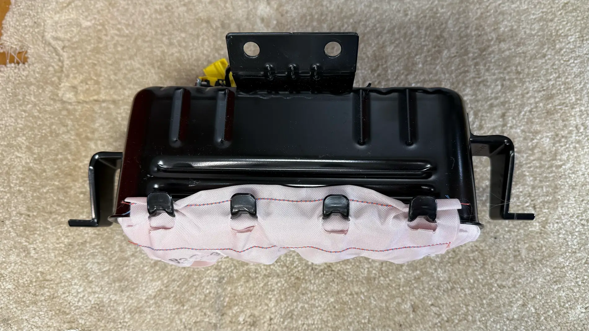 Ford Bronco Passenger Dash Air Bag tempImagelS40Vt
